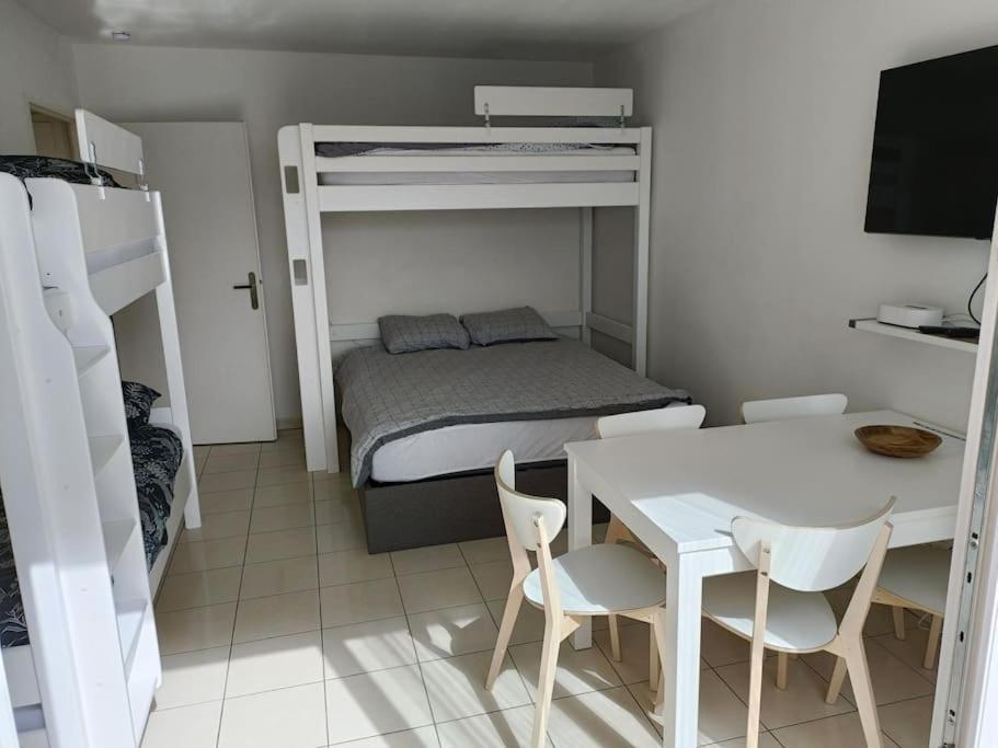 Disney Horizon Parc Studio 5 Personnes Pk Prive Gratuit Balcon Lit Bebe มองต์เตฮวา ภายนอก รูปภาพ
